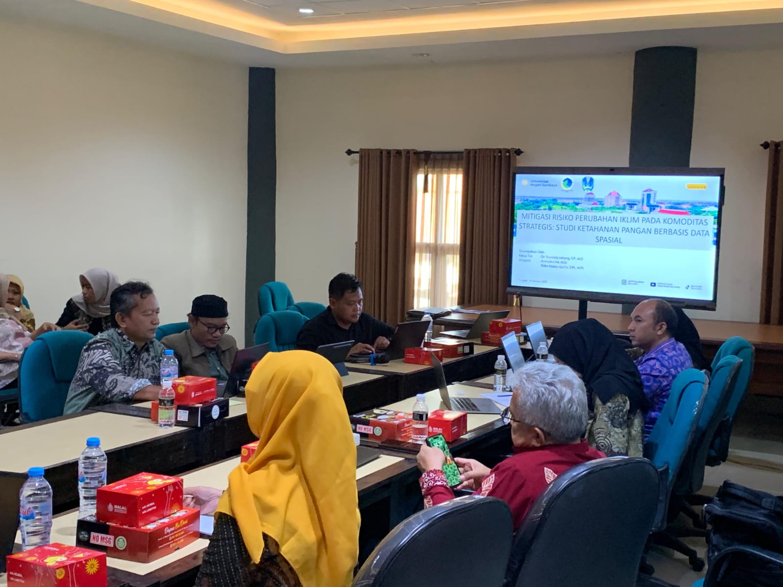 Peneliti Fakultas Ketahanan Pangan Unesa dan Brida Jatim Kaji Mitigasi Perubahan Iklim pada Komoditas Strategis Jatim Berbasis Data Spasial