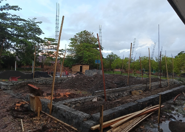 Pekerjaan Pembangunan Gedung Sekolah di SMAN 4 Halmahera Utara Diduga Proyek Siluman